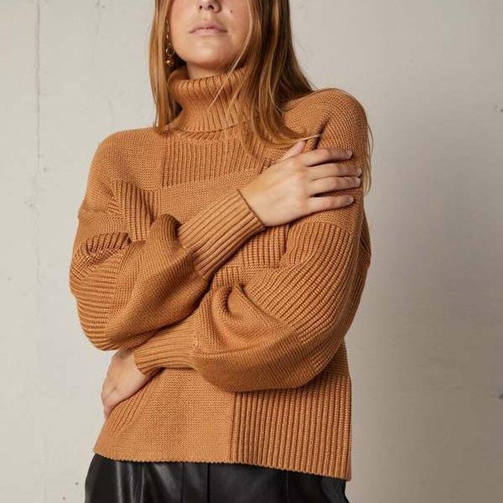 STAUD Turtleneck knit jumper sweater long sleeve in tan size XS